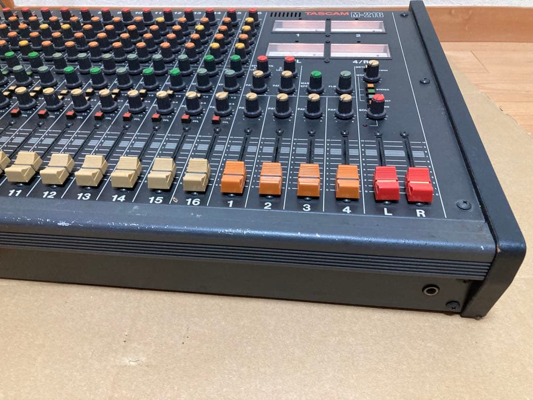 配信機器・PA機器・レコーディング機器 TASCAM M-216