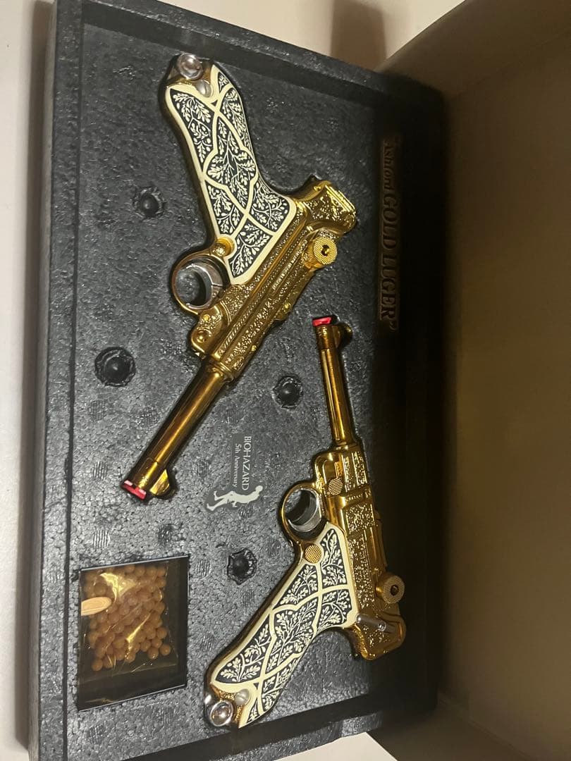 【激レア.限定品】バイオハザード ゴールドルガー 2丁セット