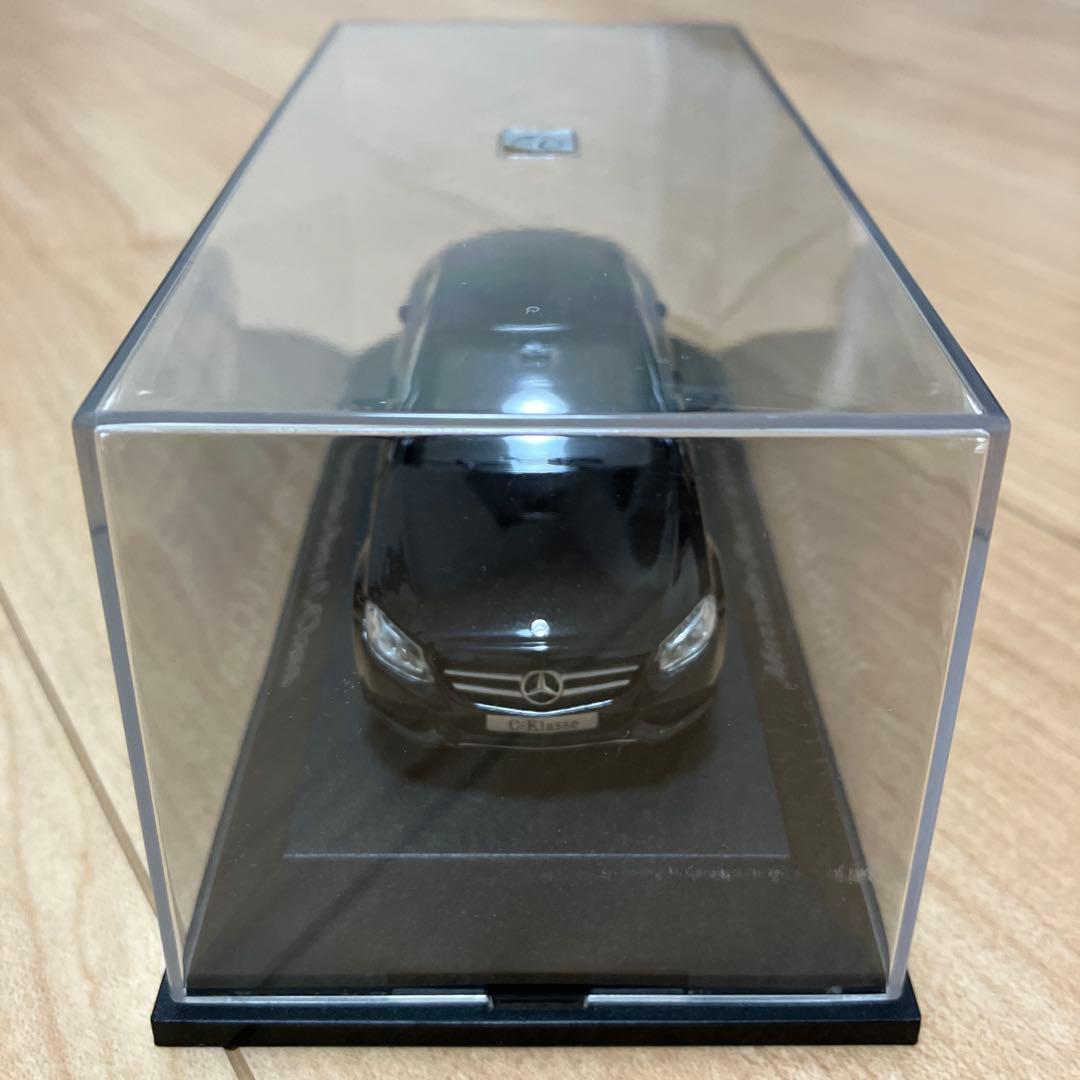 ミニカー　Mercedes-Benz 1/43 ノレブ