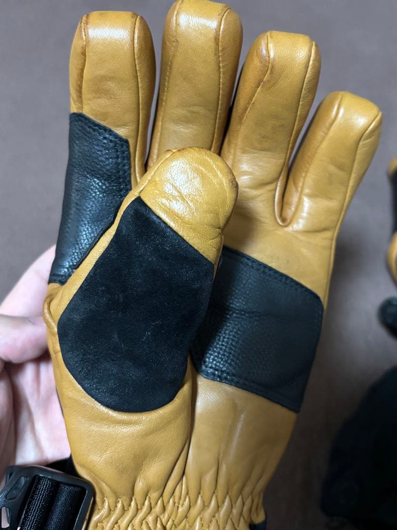 Burton akエクスペディション GORE-TEX グローブ　ヒッチハイクL