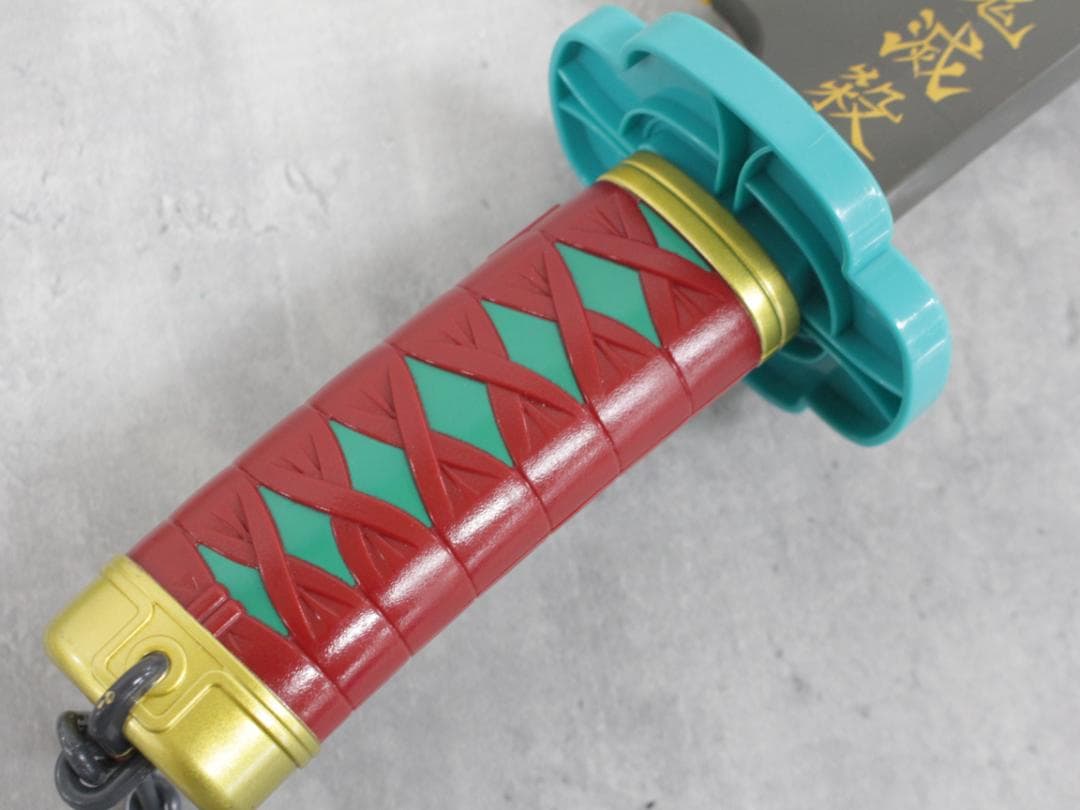 ▲希少 鬼滅の刃 NARIKIRI日輪刀 宇髄天元 音声15パターン バンダイ