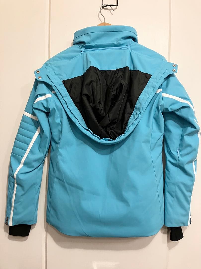 新品　タグ付き　デサント　スキーウェア
