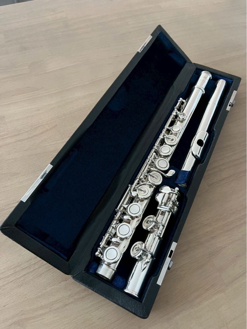 Altus fluteアルタス フルートTSモデル(総銀製)