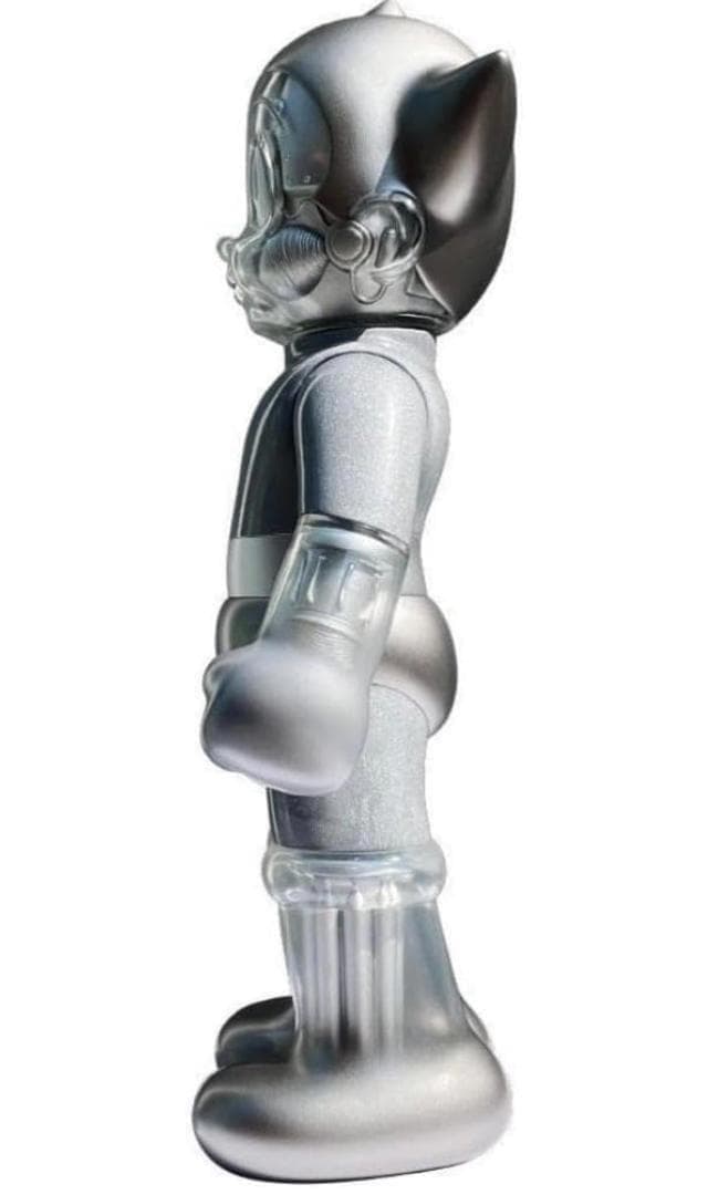 新品　鉄腕アトム　secretbase Big Scale　シルバー　フィギュア