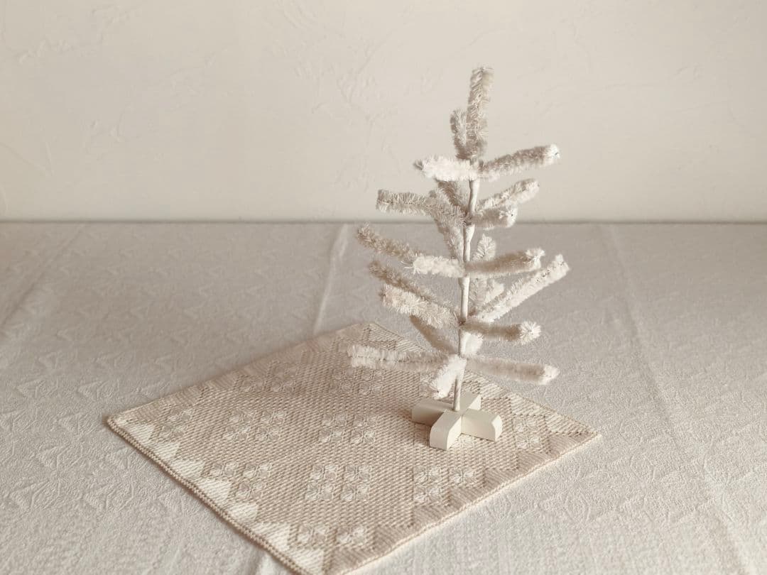 【トントトンさま】vintage tree ❀ モコモコ ホワイト モールツリー
