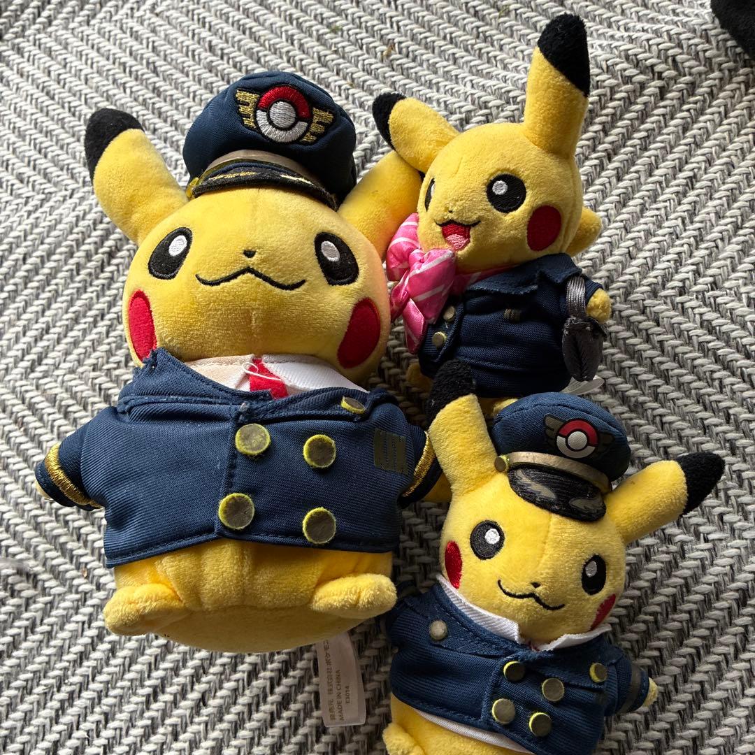 ポケモンセンター　ピカチュウ　ぬいぐるみセット