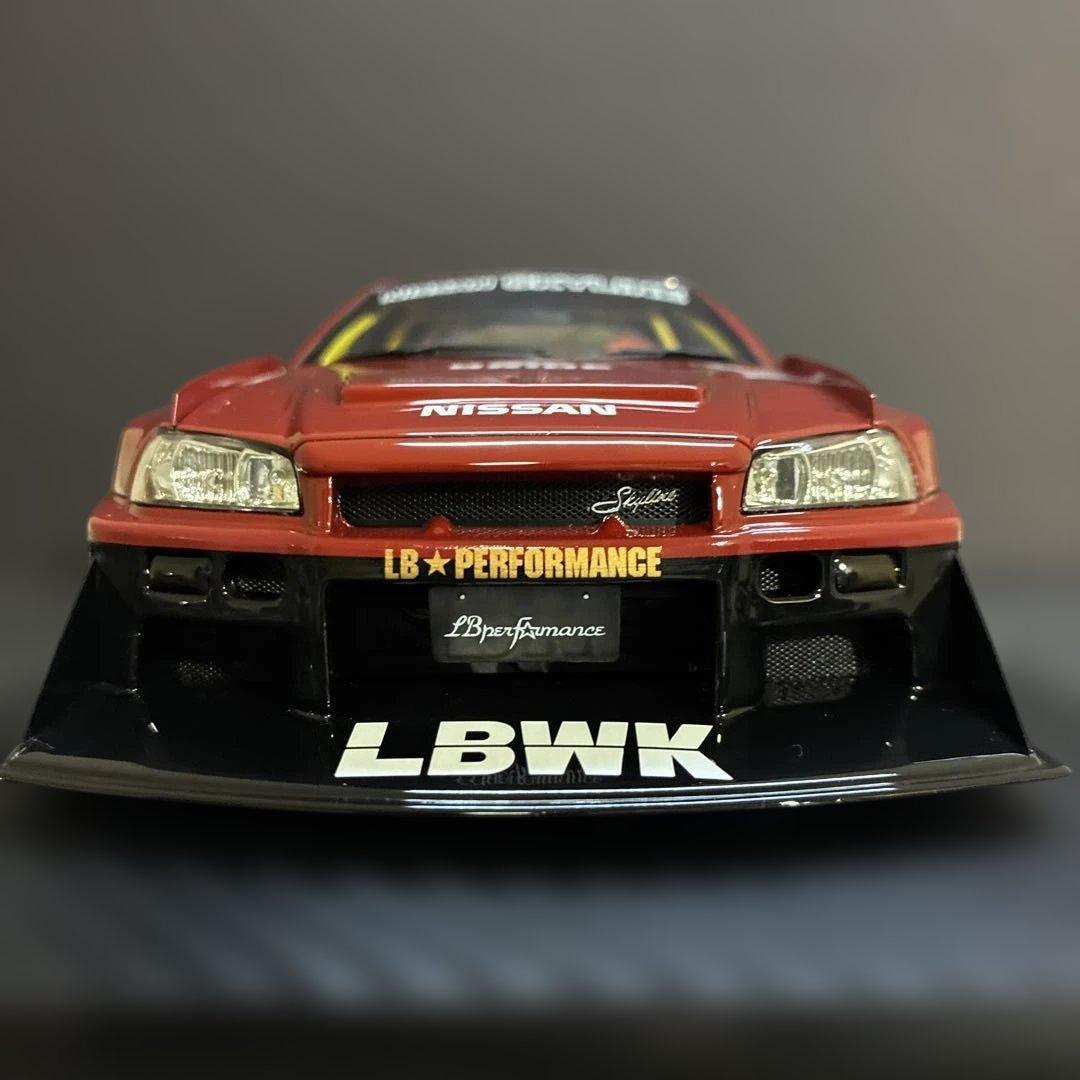 032 LBWK LB-ER34 スーパーシルエット 1/18スケール ミニカー