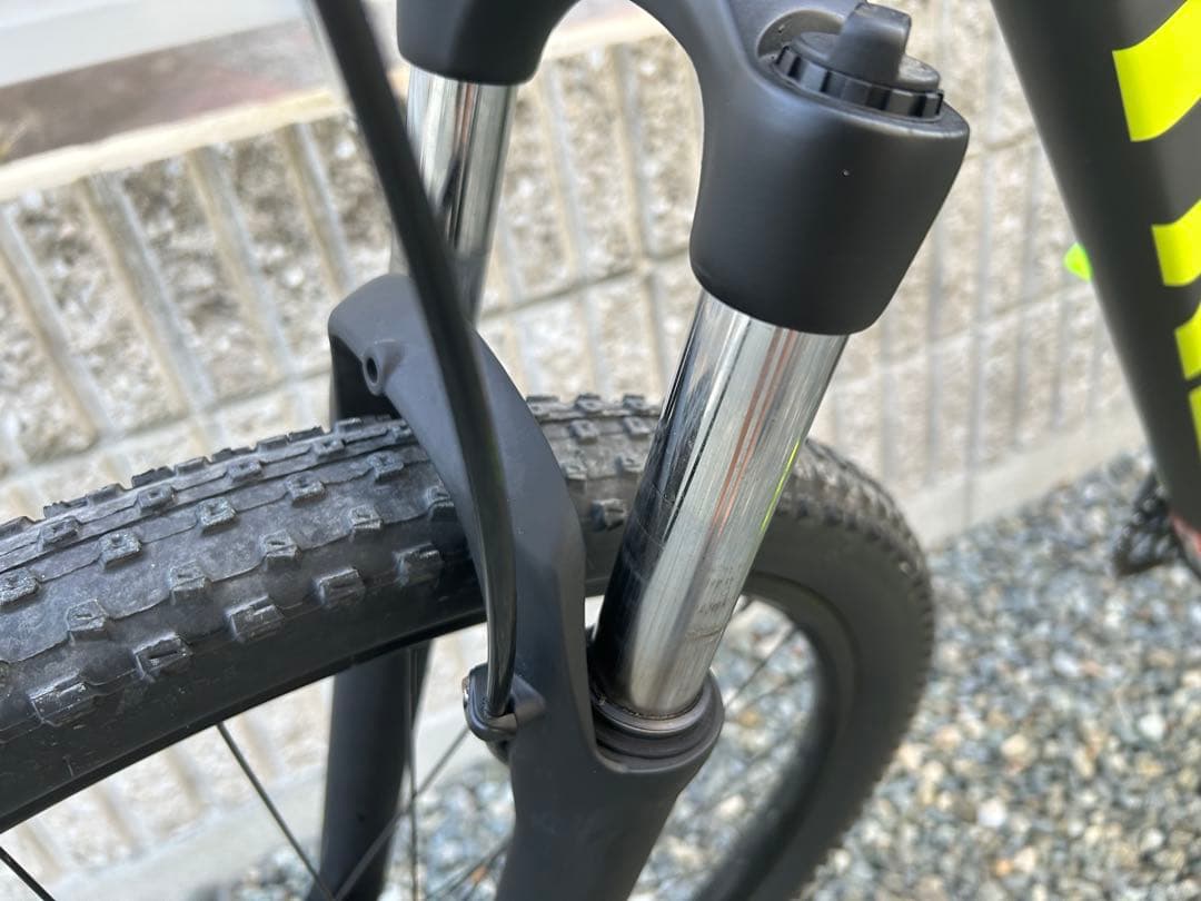 Trek トレック　マーリン6 マウンテンバイク ブラック/イエロー