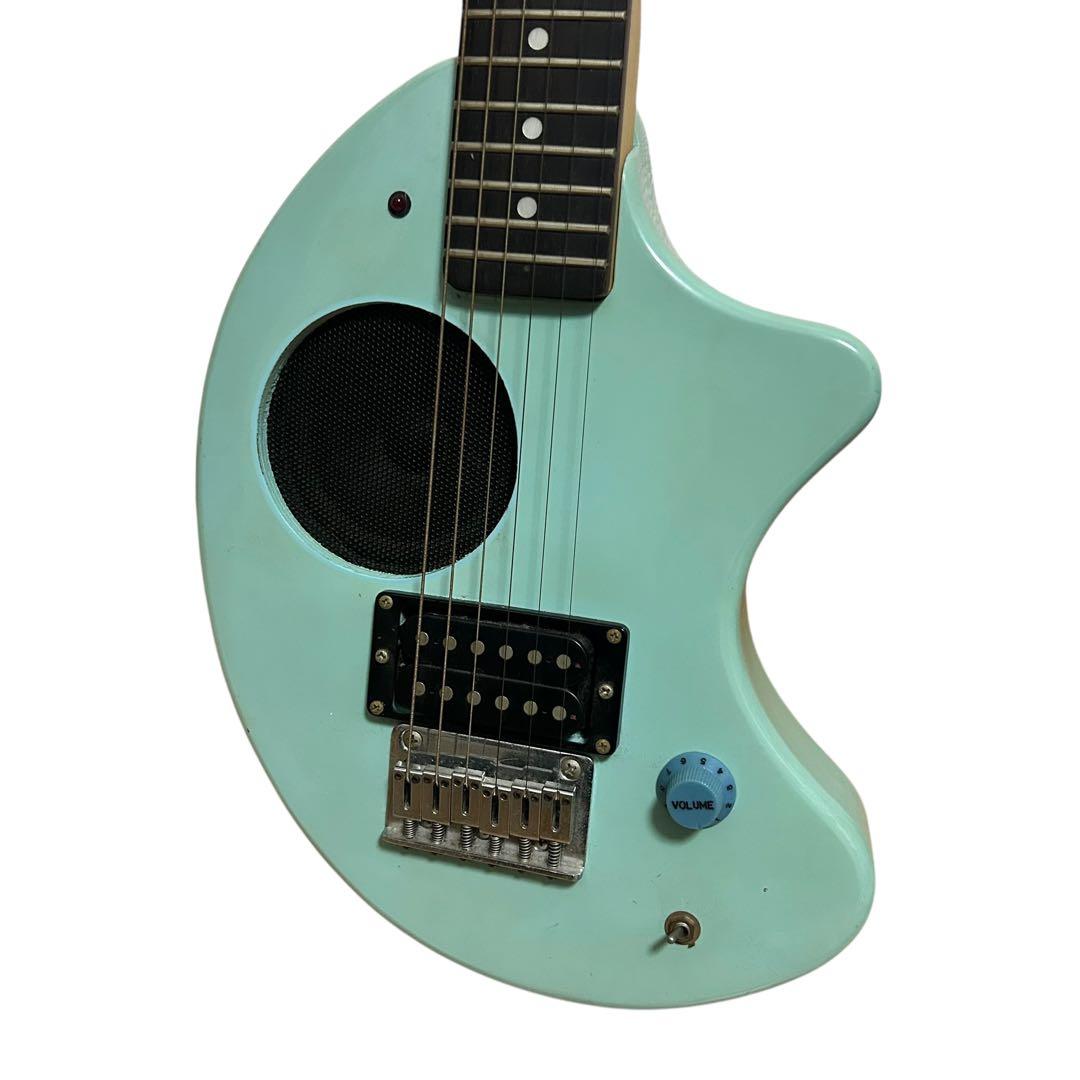 ZO-3 ミントグリーン　アンプ内蔵ミニギター