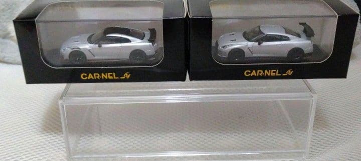 トミカ GT-R ＆スカイライン＆GTR50周年記念＆CARNELR 35 2台