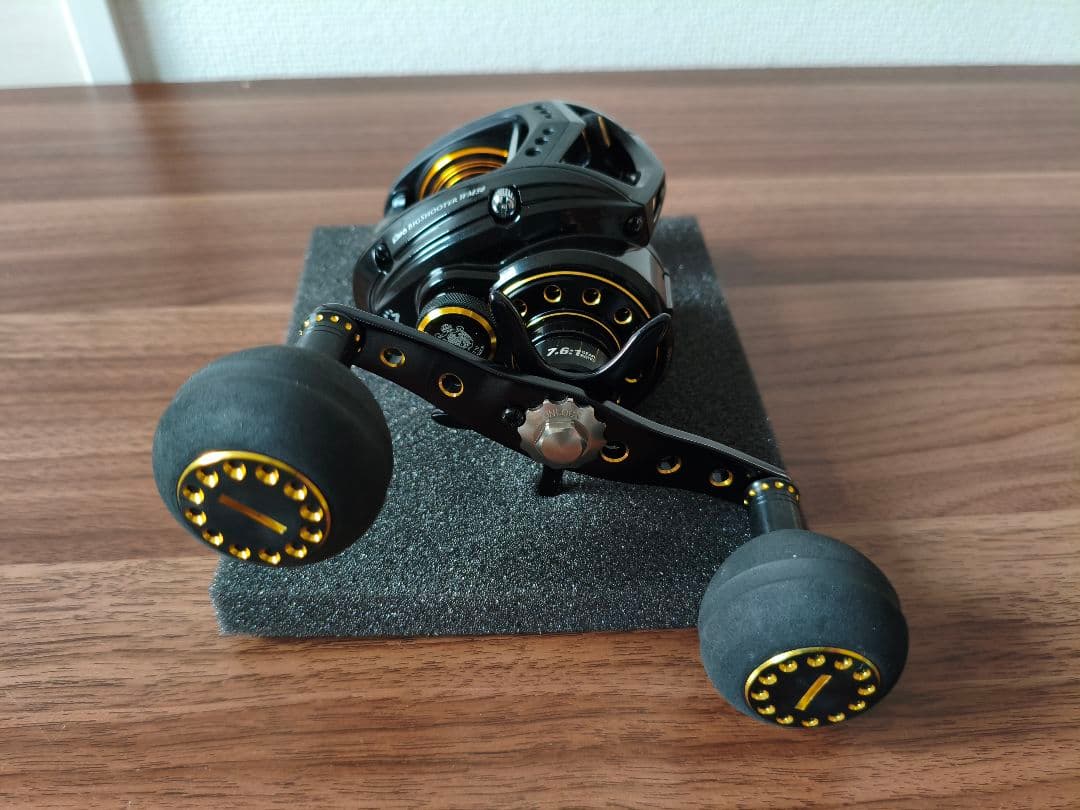 ［新品未使用］レボ ビッグシューター WM50 右ハンドル AbuGarcia