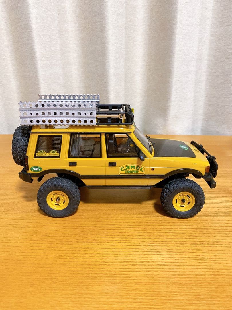 FMS ラジコン　DISCOVERY 1/24 ランドローバー fcx24m