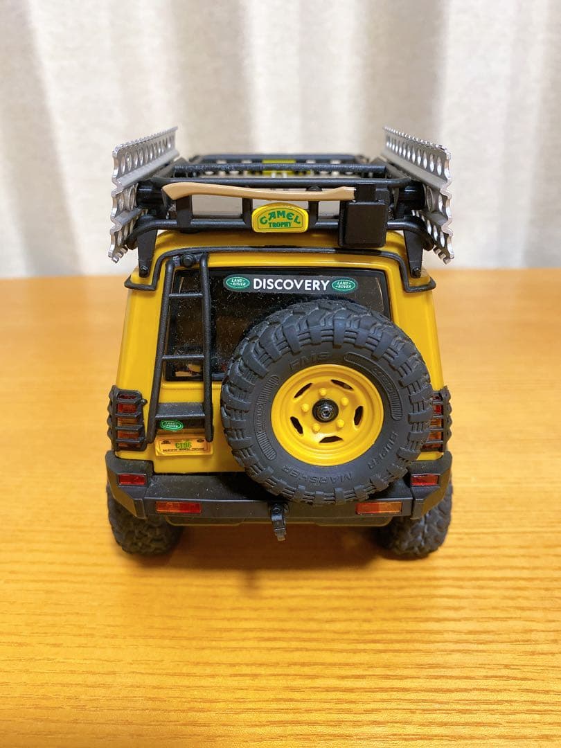 FMS ラジコン　DISCOVERY 1/24 ランドローバー fcx24m