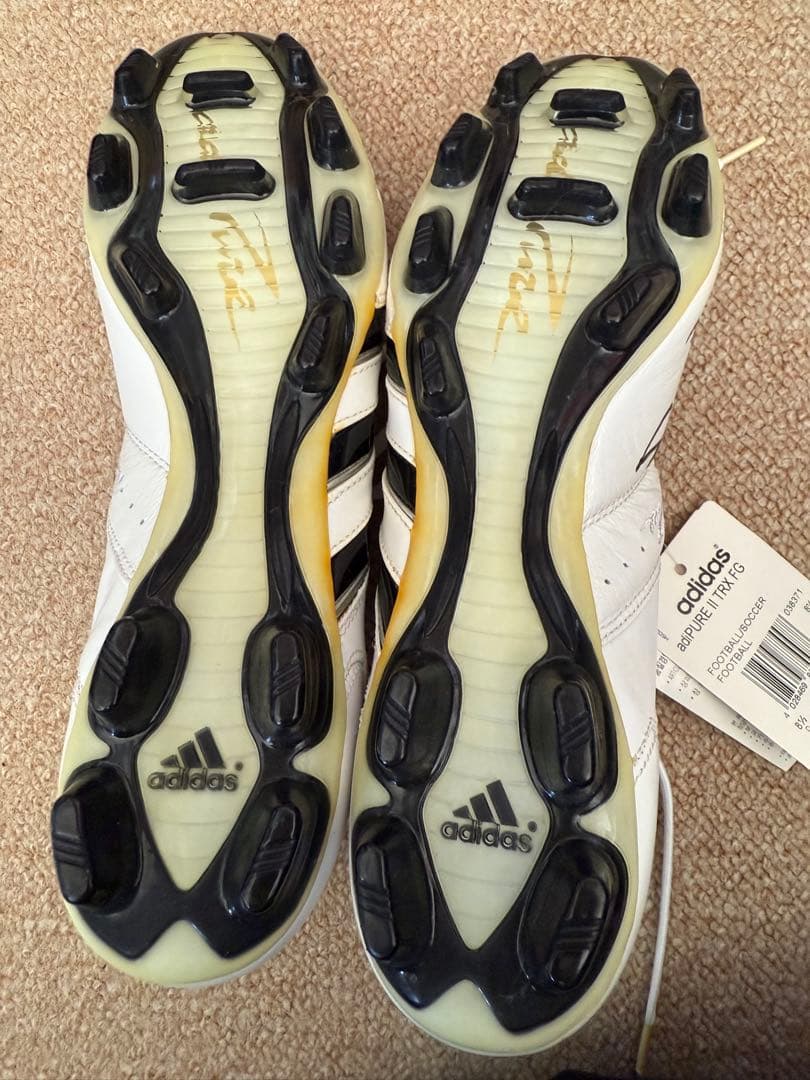 adidas サッカーシューズ サイン入りスパイク