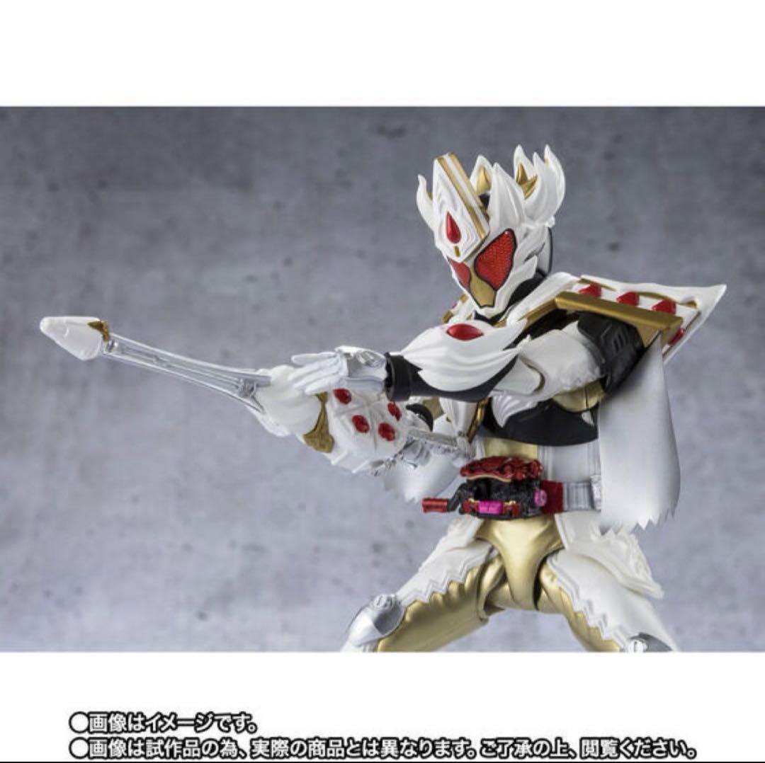 SHFiguarts 仮面ライダーガヴ・ケーキフォーム　未開封3体セット