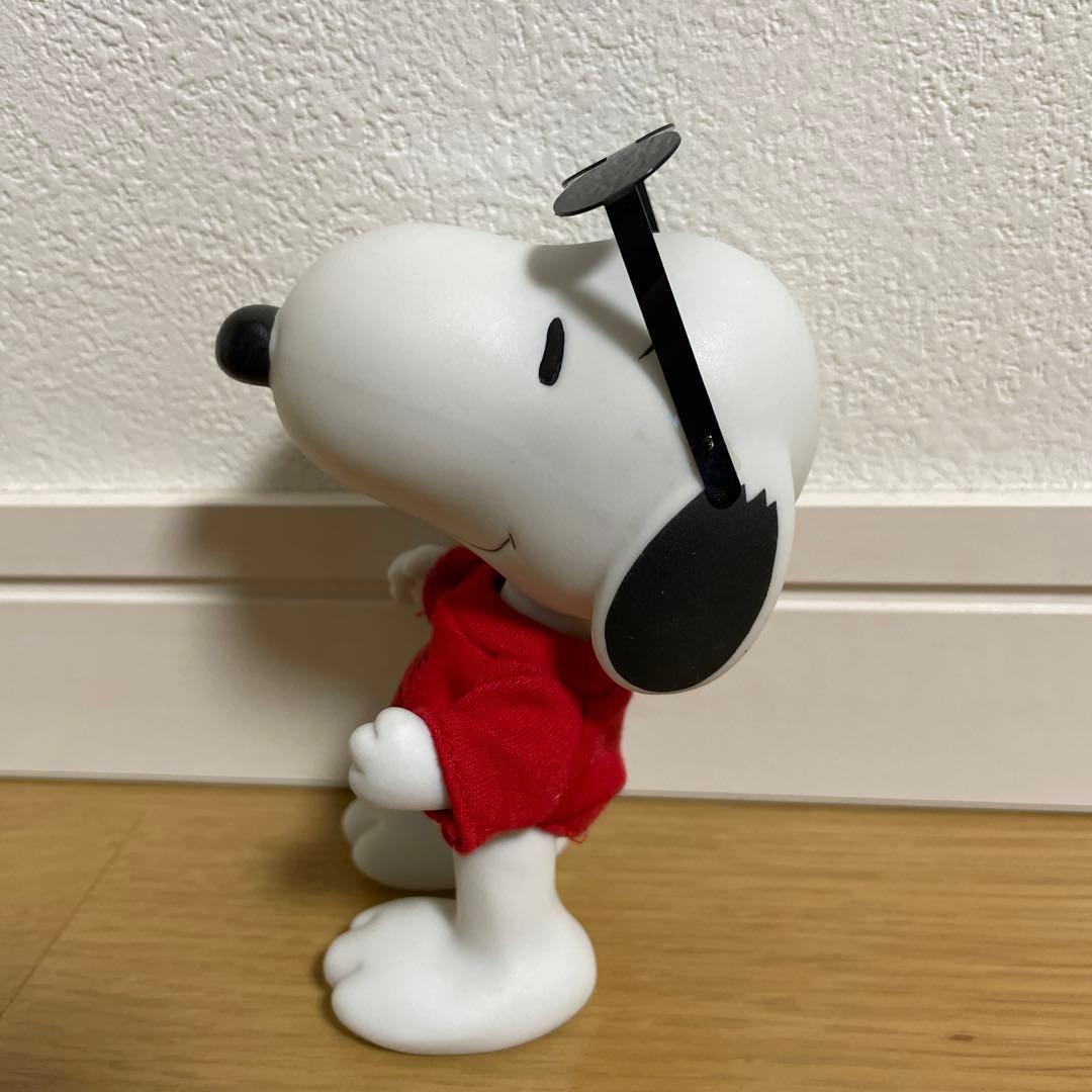 スヌーピーJOECOOLのフィギュア