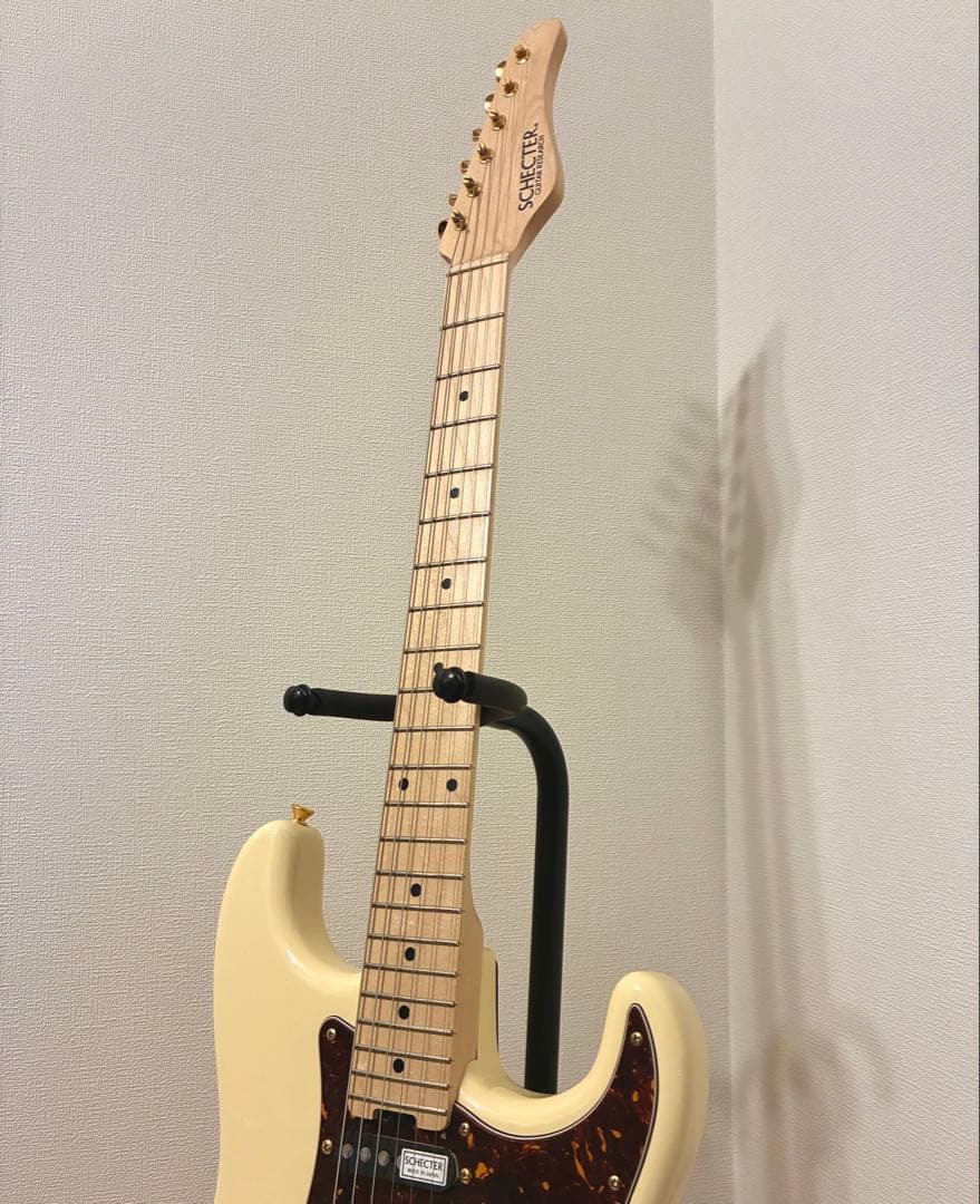 【美品・製造終了品】schecter japanストラトギター