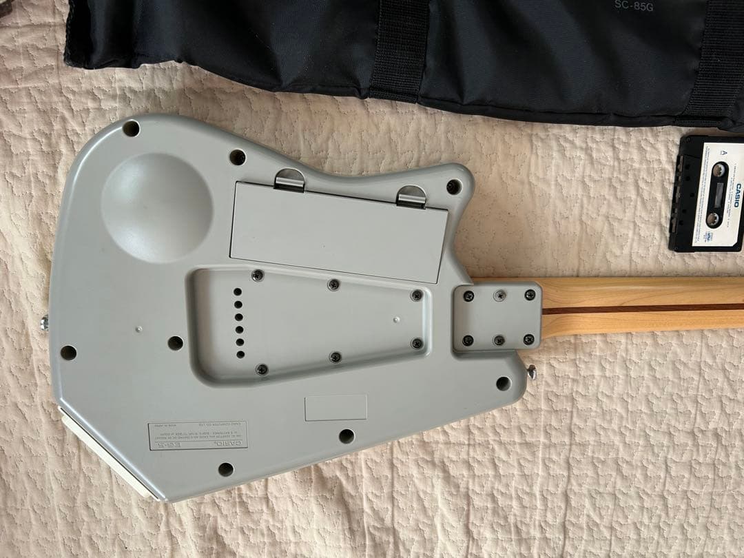 CASIO エレキギター スピーカー付き