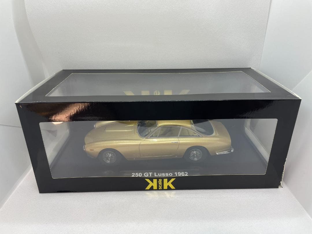 301-039 KK 1/18 フェラーリ 250 GT Lusso 1962