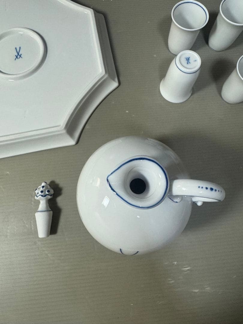 2331マイセン 歴代双剣マーク 酒器 カップ トレイ ボトル 皿 8点 セット