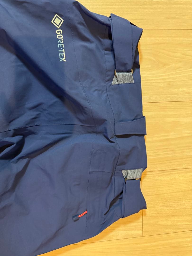 Burton [ak]ネイビースノーボードパンツ GORE-TEX ウィメンズＭ