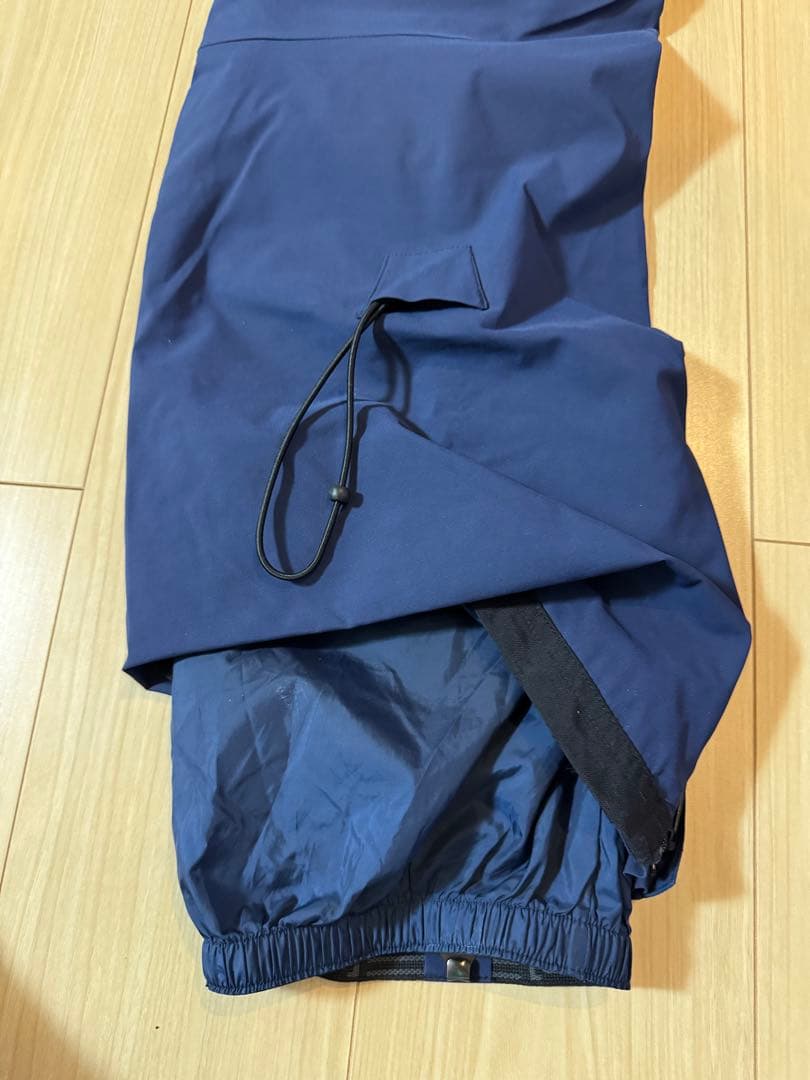 Burton [ak]ネイビースノーボードパンツ GORE-TEX ウィメンズＭ
