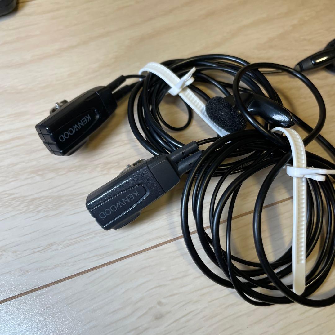 KENWOOD UBZ-LP20 トランシーバー 赤黒 充電器付き