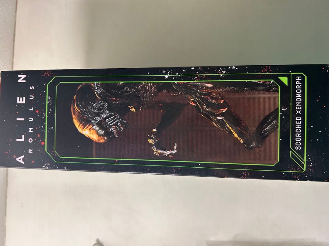 NECA ネカ スコーチドゼノモーフ エイリアン ロムルス フィギュア