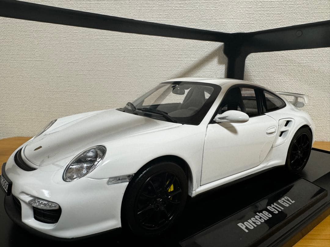 【NOREV】1/18 PORSCHE 911 GT2