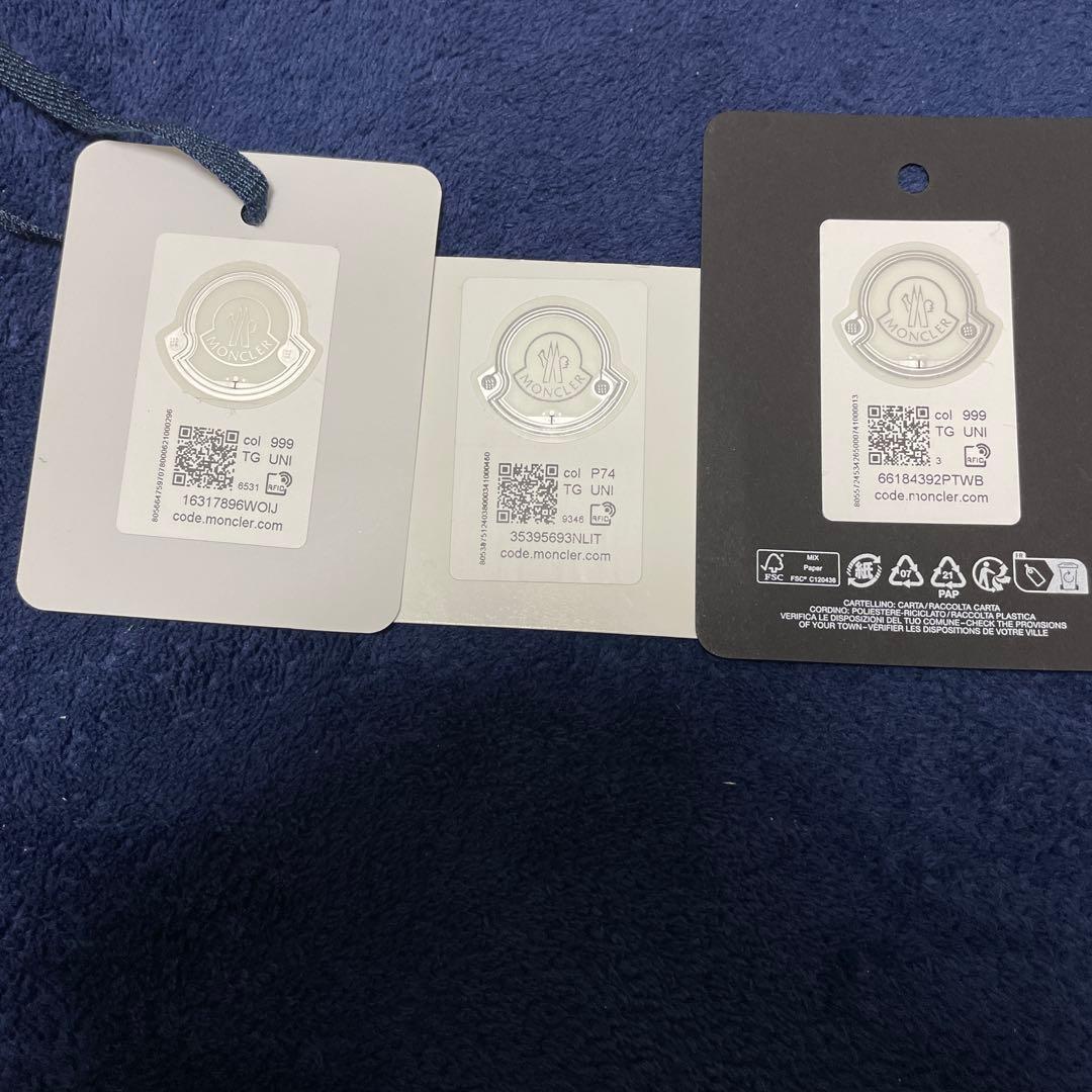 MONCLER タグ　セット
