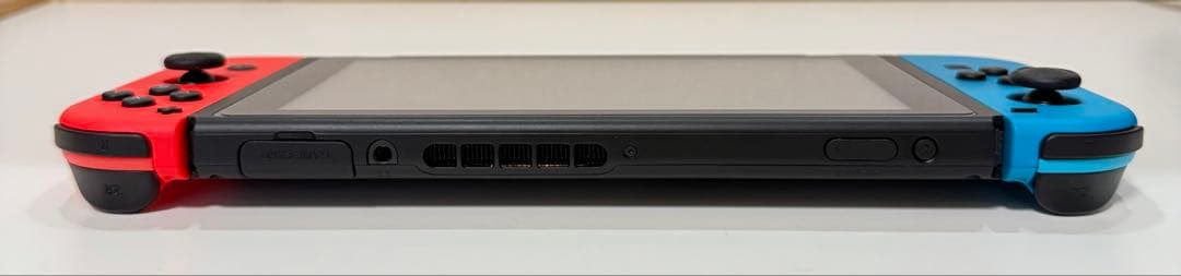 Nintendo Switch 本体 青/赤