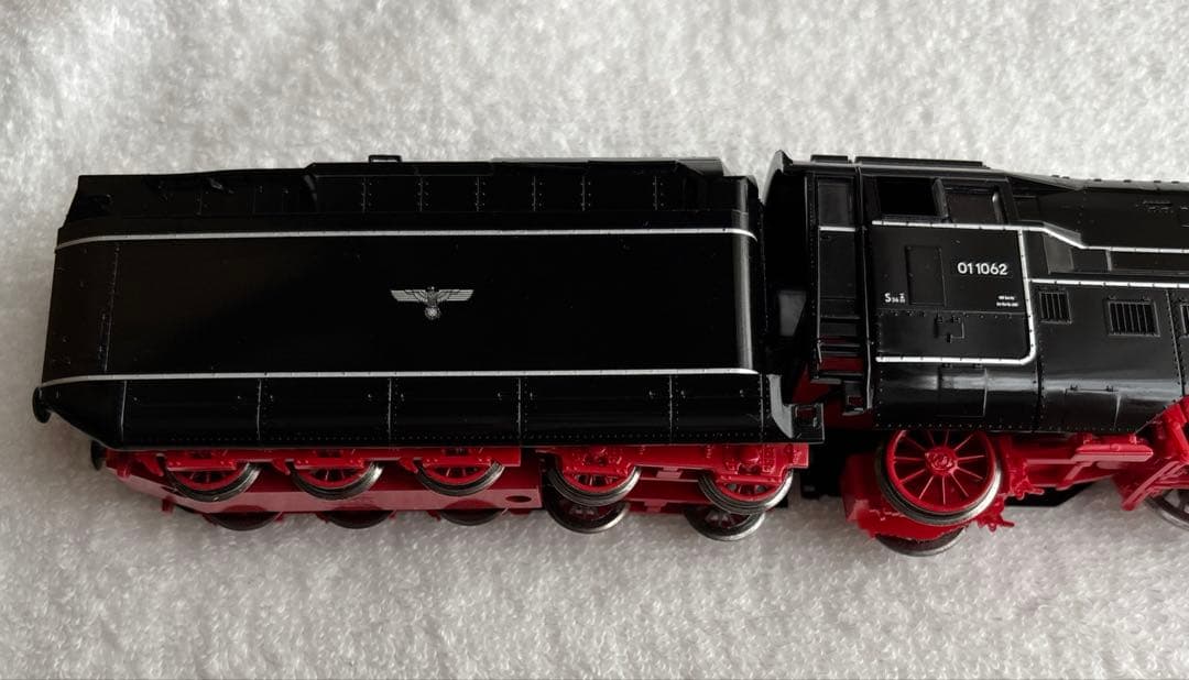 LILIPUT BR 01 1062 DR 蒸気機関車 L111103