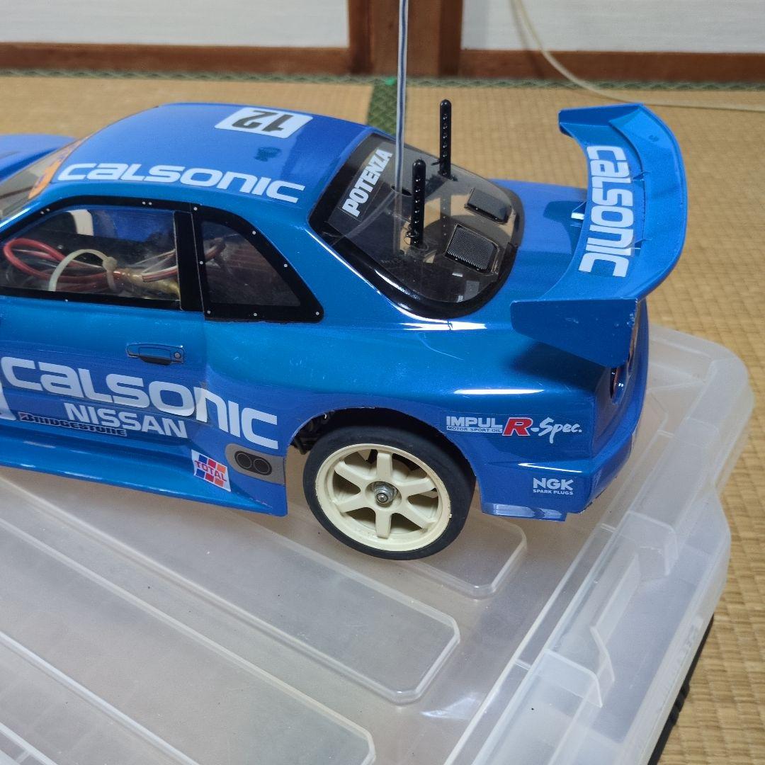 ホビーラジコン Calsonic Skyline GT-R (R34) 1/10