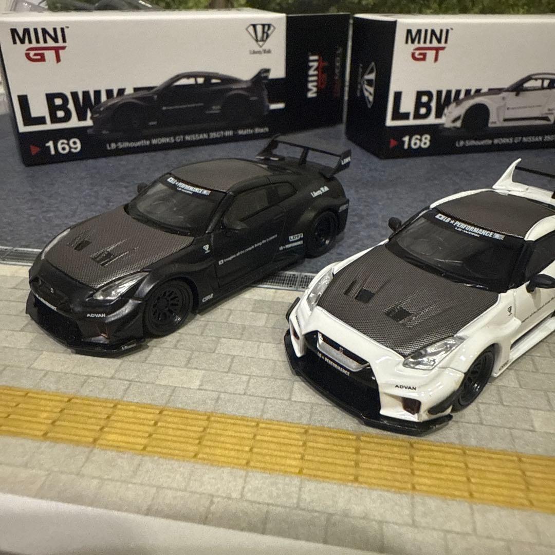 MINI GT LB-Silhouette WORKS GT 2台セット
