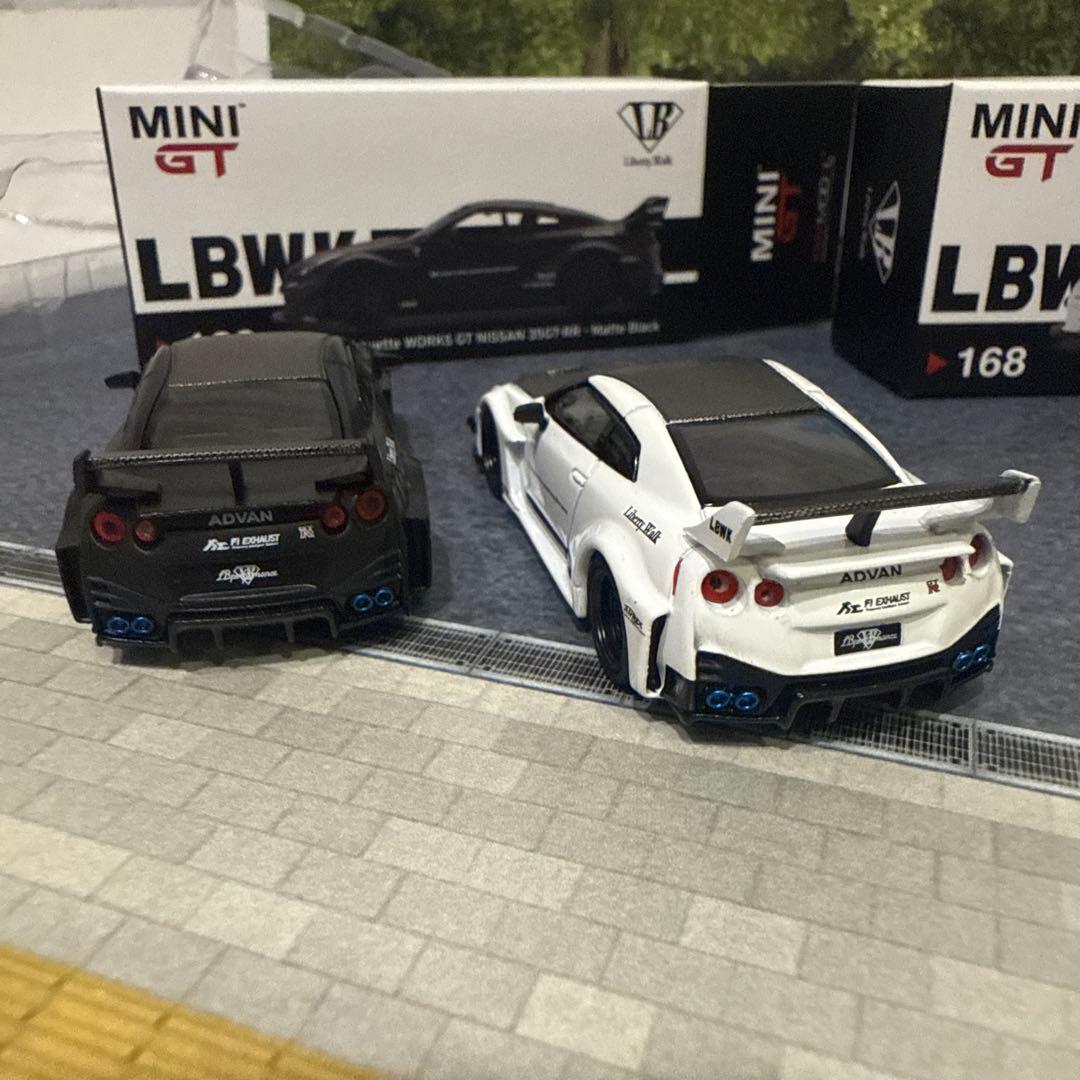 MINI GT LB-Silhouette WORKS GT 2台セット