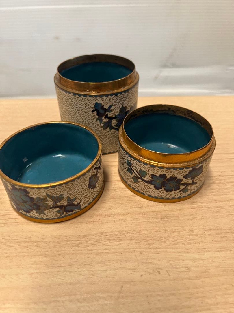 七宝焼　香合　花文　唐物　古玩　置物　インテリア　工芸品　美術品