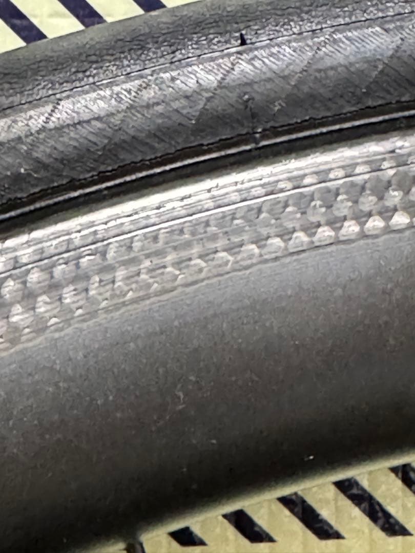 DT SWISS PRC1400 前後カーボンホイール　リムブレーキ用 タイヤ付