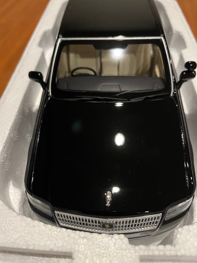 レイズ　1/18 トヨタ センチュリー 日本国内閣総理大臣専用車