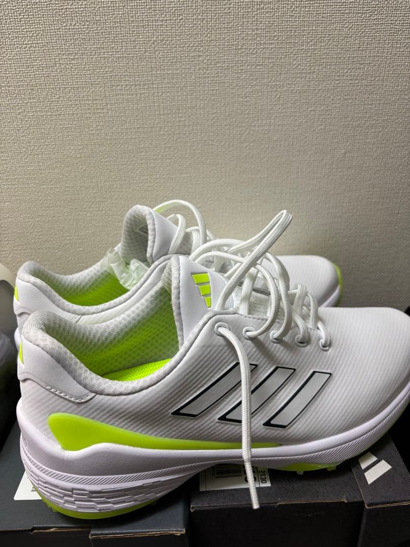 adidas LIGHTSTRIKE ゴルフシューズ ホワイト/ライム