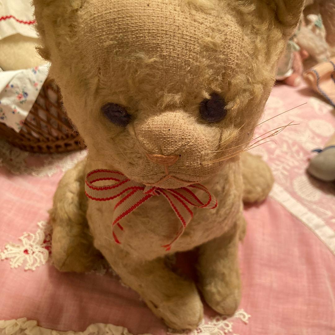アンティーク猫ちゃん リボン付き 約30cm