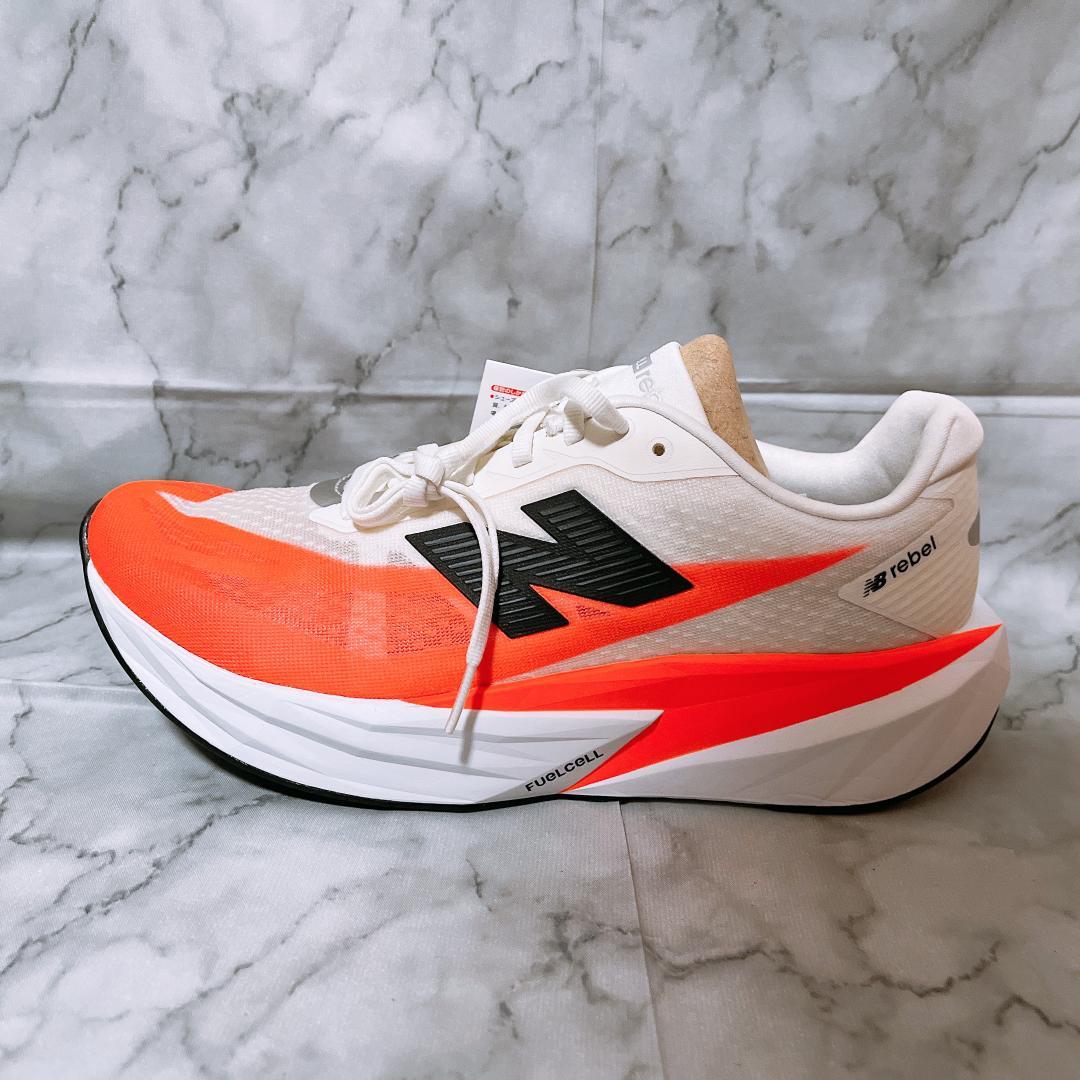 ニューバランス FuelCell Rebel v5（27.0cm）