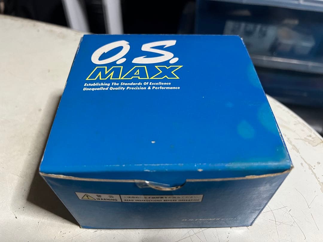 S*5様 未使用品　小川精機O.S MAX12CV-R(P) 1/10ラジコン車