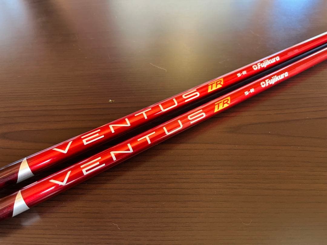【希少】VENTUS TR RED 5R 5W用　テーラーメイド スリーブ付き