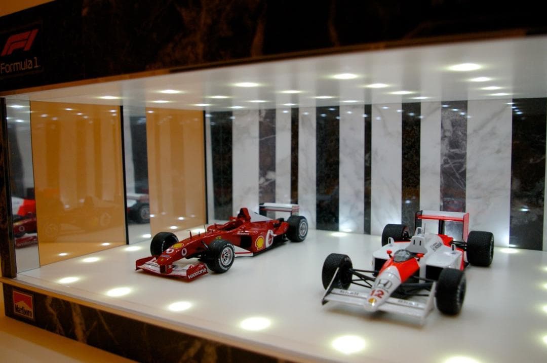 モネ1/18展示可・W&B・ディスプレーBOX/LED40灯・ネオジオラマ