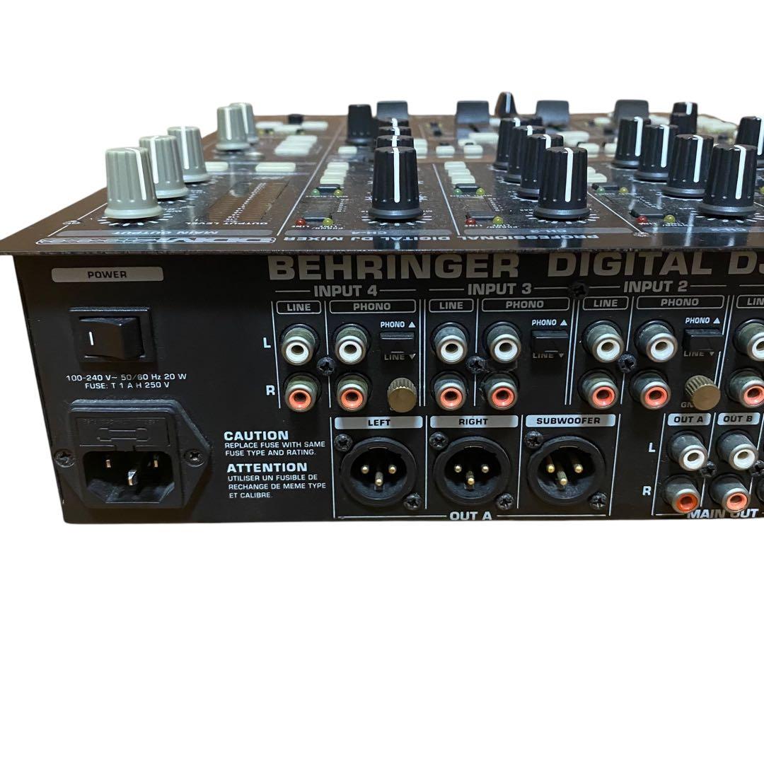 【動作品】　べリンガー　DJミキサー　DDM4000