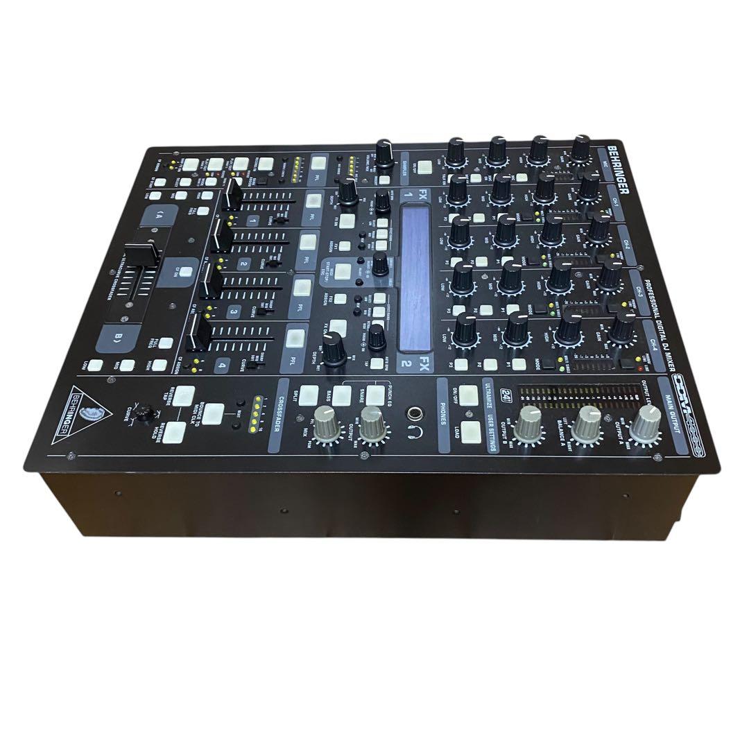 【動作品】　べリンガー　DJミキサー　DDM4000