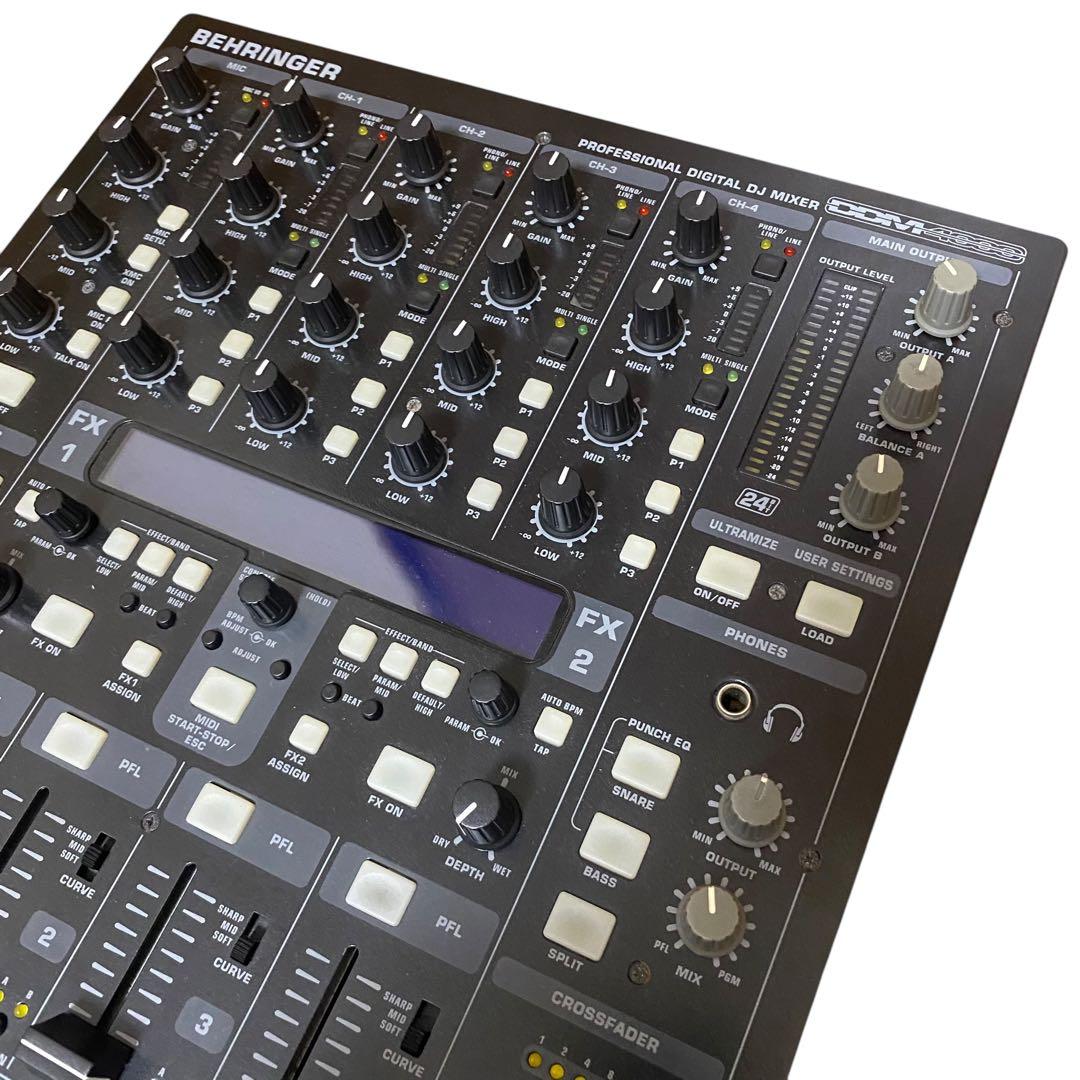 【動作品】　べリンガー　DJミキサー　DDM4000