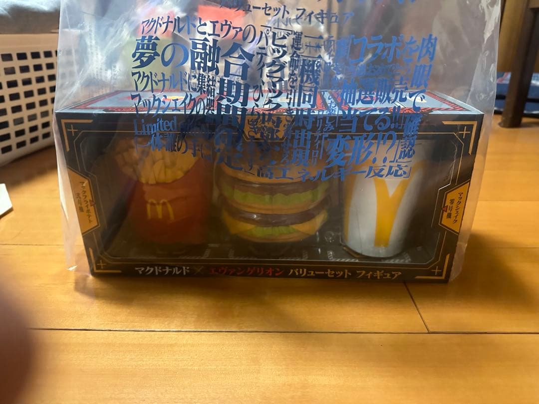 マクドナルド エヴァ フィギュアセット