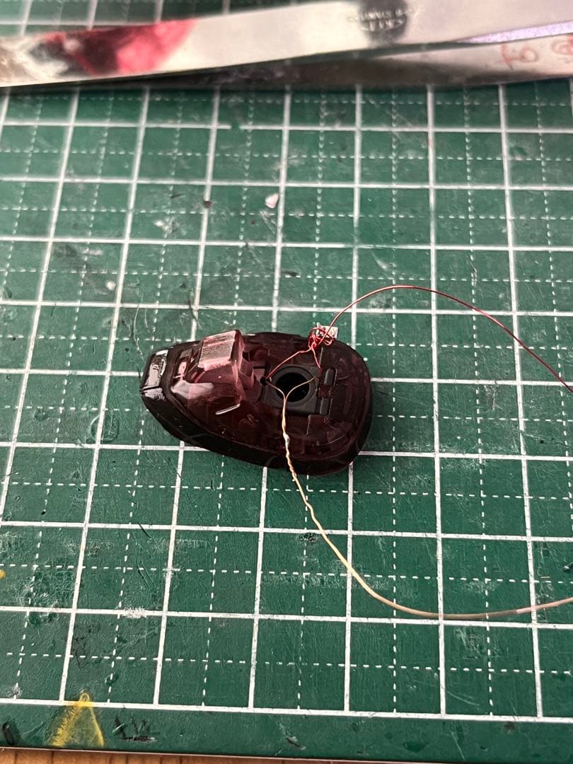 シャア専用ザク　マイコン制御　電飾