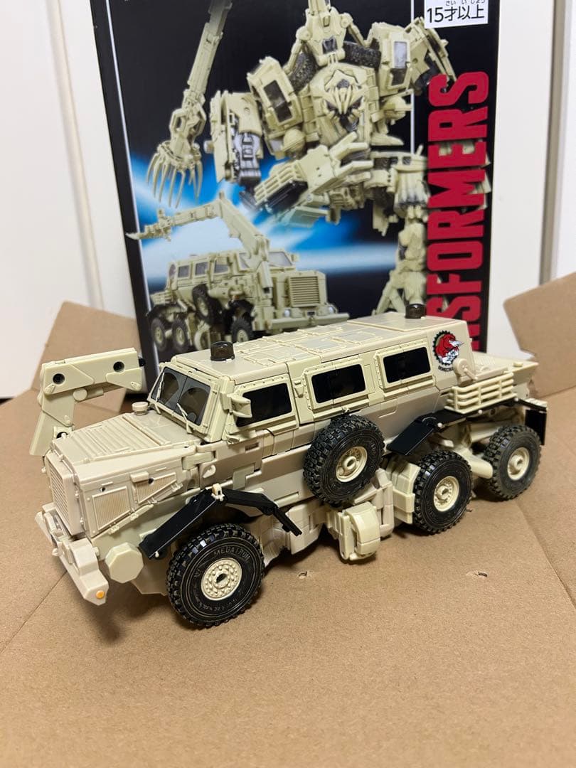 トランスフォーマー マスターピース MPM-14 ボーンクラッシャー